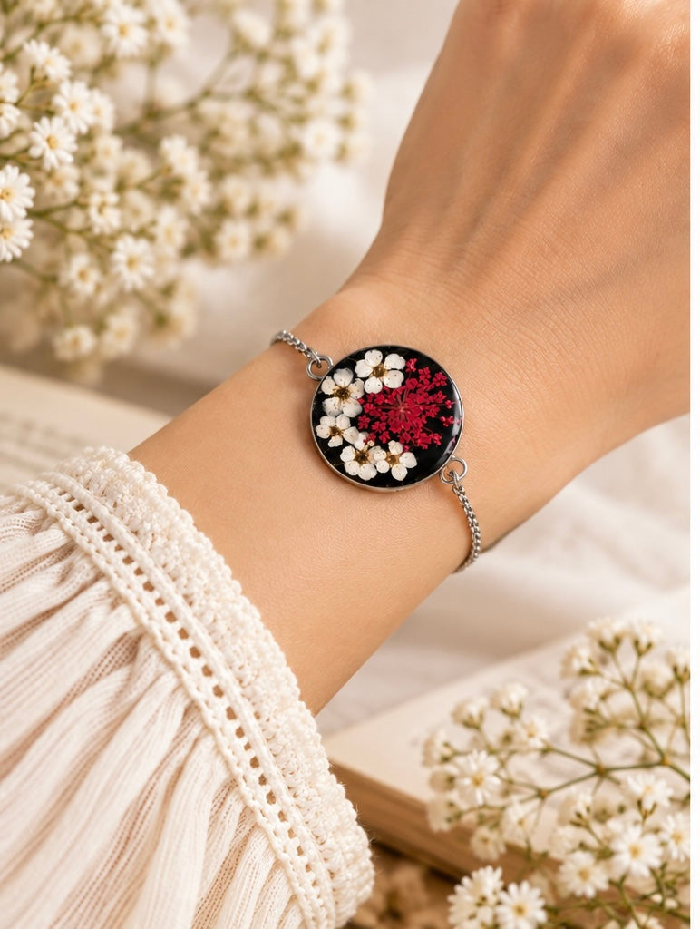 Red & White Floral Resin Adjustable Bracelet